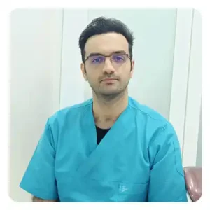 دکتر محسن لاری 