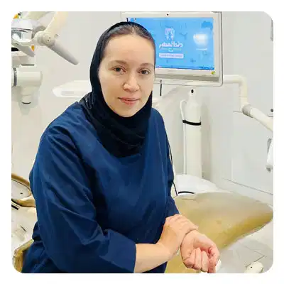 خانم دکتر پرستو حکیم زاده 